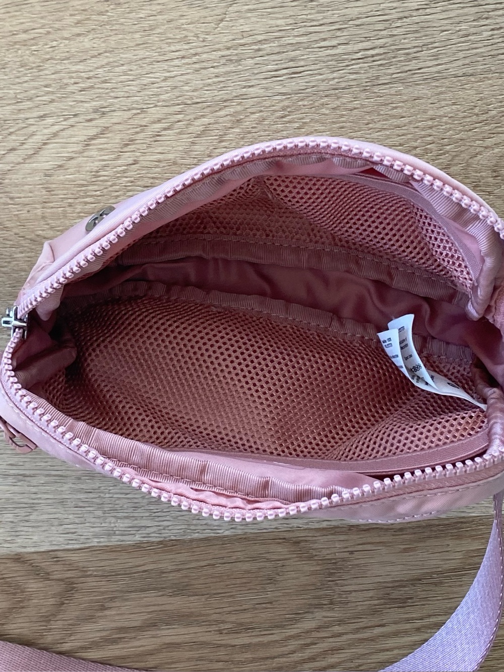 lululemon Everywhere Belt Bag 1L Pink Pastel - Picture 8 of 13